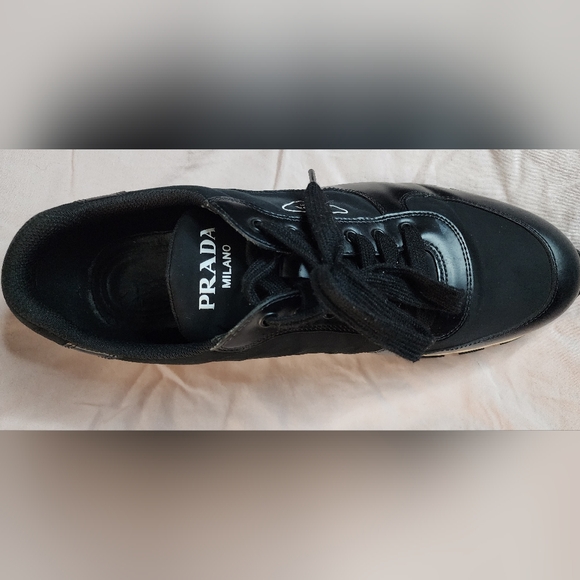 Prada Men's 11.5 Black Shock Absorbing Low Top - Picture 9 of 15